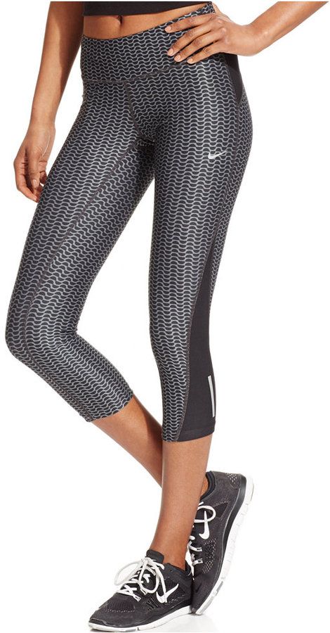 Nike Printed Cropped Dri-FIT Leggings