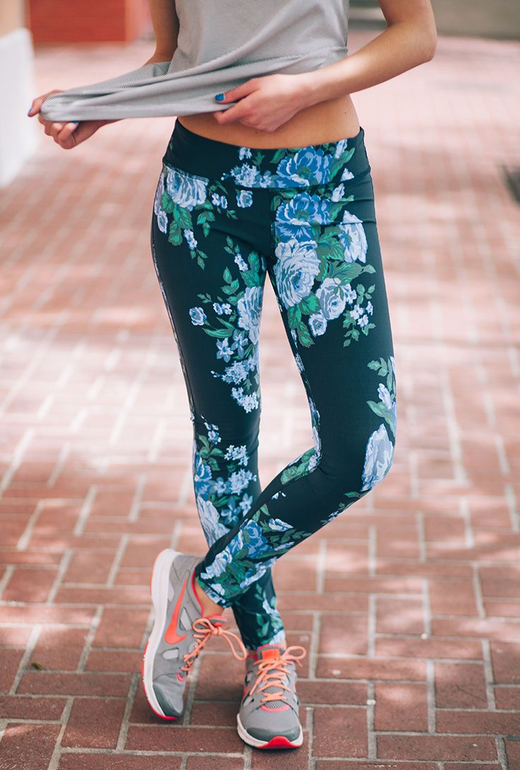 The Antigua Floral Extend Leggings in Cobalt: the workout pants that will take y...