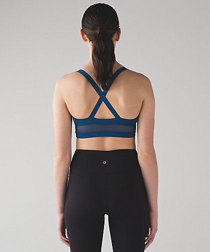 The lululemon Body Con bra was designed with breathable Mesh fabric panels for b...