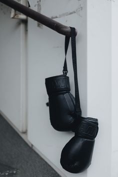 Alexander Wang x H&M Boxing Gloves