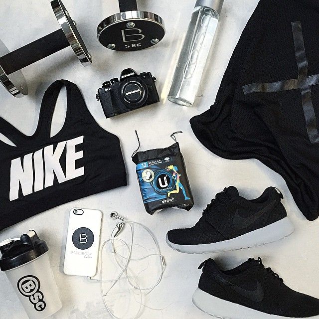 Gym Bag Essentials  Some of our fave things in our gym bag: The trusty U by Kote...