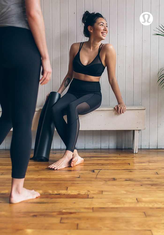 Leave your practice feeling calm and clear in distraction-gear by luulemon.