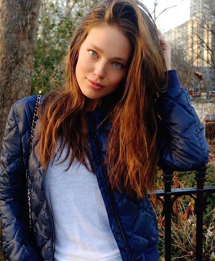 Emily Sowienski DiDonato being a babe in our Idol Bomber Jacket. #aloyoga #beago...
