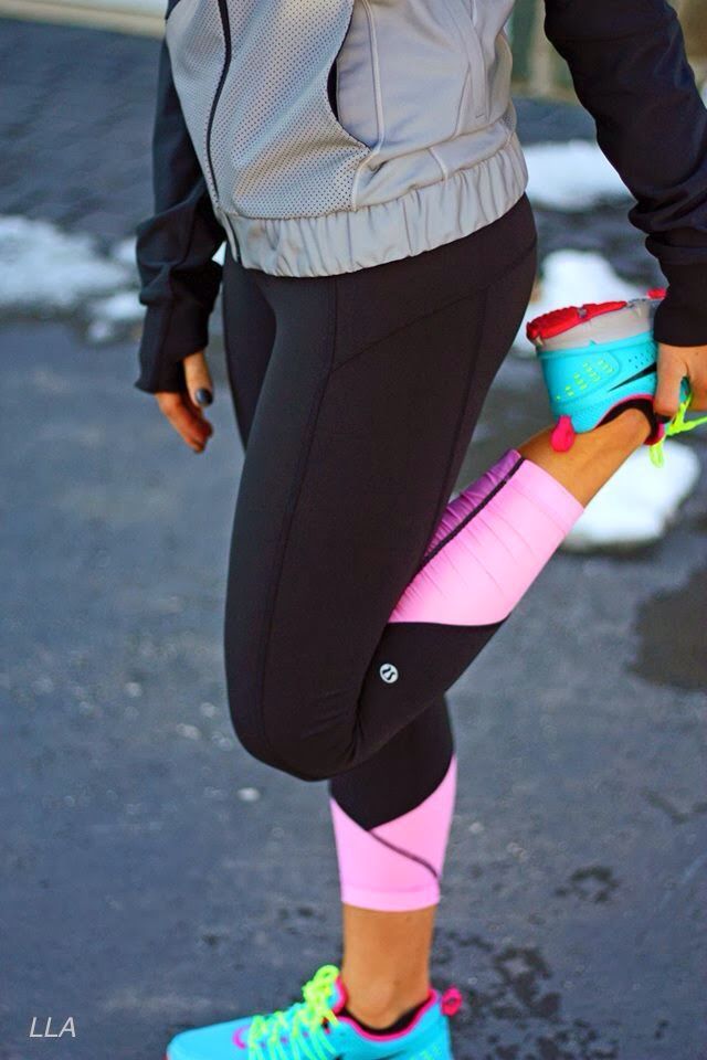 I so wish they were still selling these. I love black running leggings but I als...