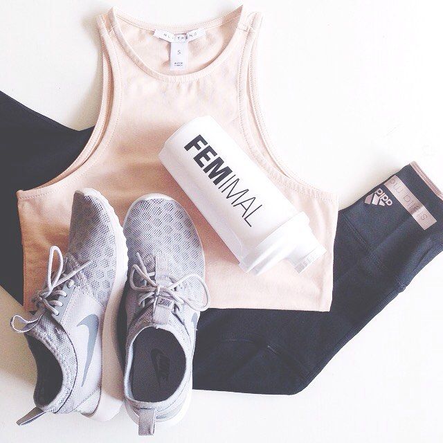 one of the best motivators for me lol new workout clothes #flatlays #fitgirlinsp...