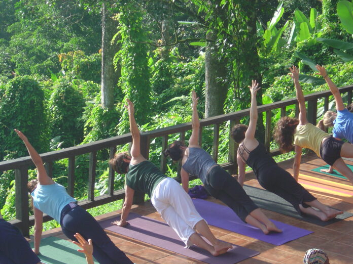 Are yoga retreats worth it?