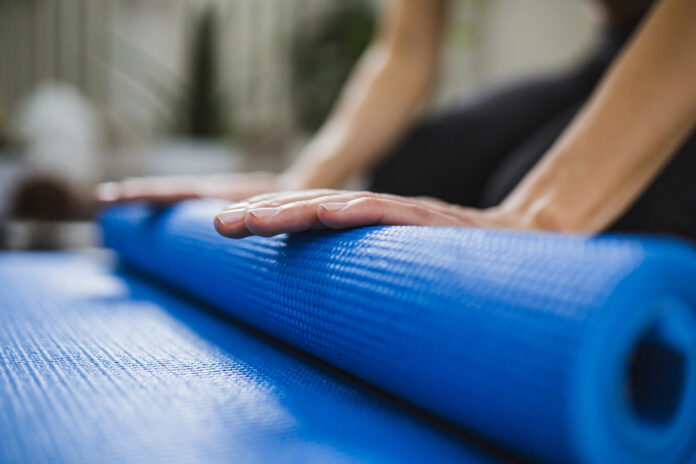 Can you use rubbing alcohol on yoga mat?