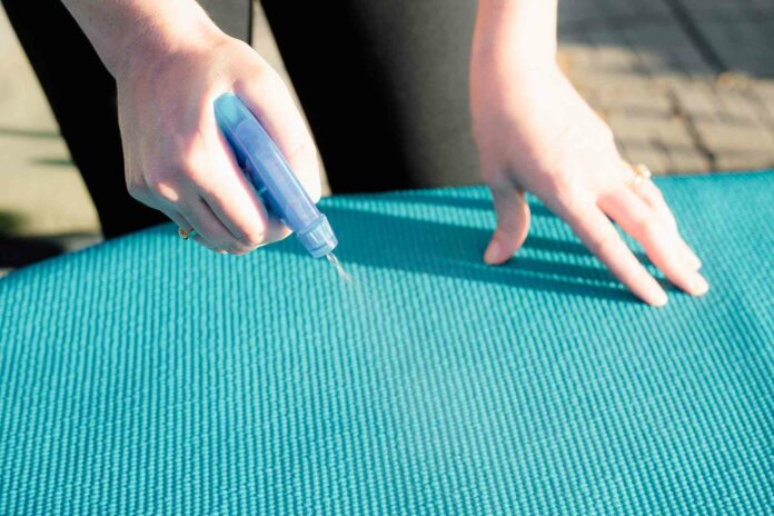 Can you use Clorox wipes on yoga mat?