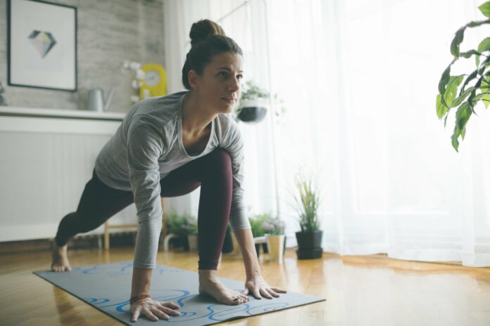 Is 20 minutes of yoga a day enough to lose weight?