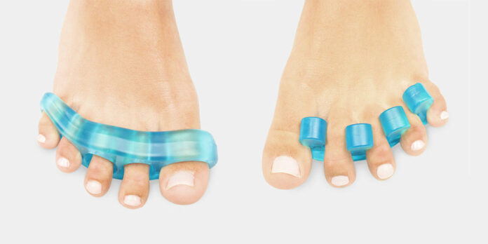 Should you sleep with toe spacers?