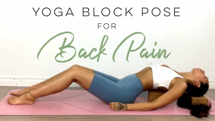 How do you stretch your back with yoga blocks?