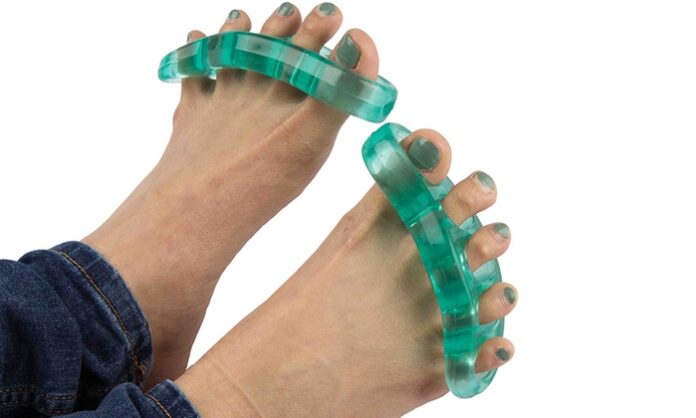 How many hours a day should you wear toe separators?