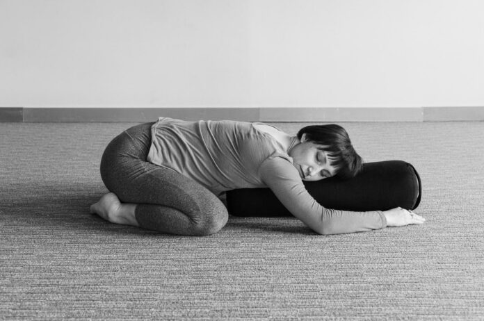 Can Yin yoga make you feel sick?