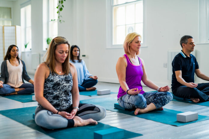 How do you greet a yoga class?