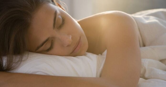 Does sleeping on your stomach flatten breasts?