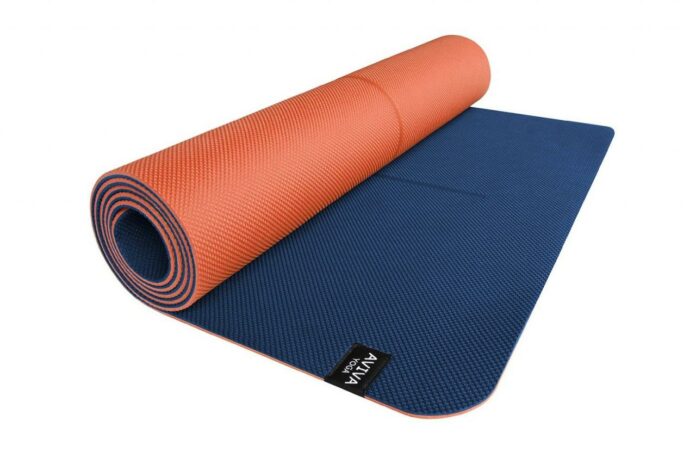 Are thicker or thinner yoga mats better?