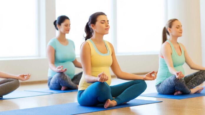 Can yoga cause a miscarriage?