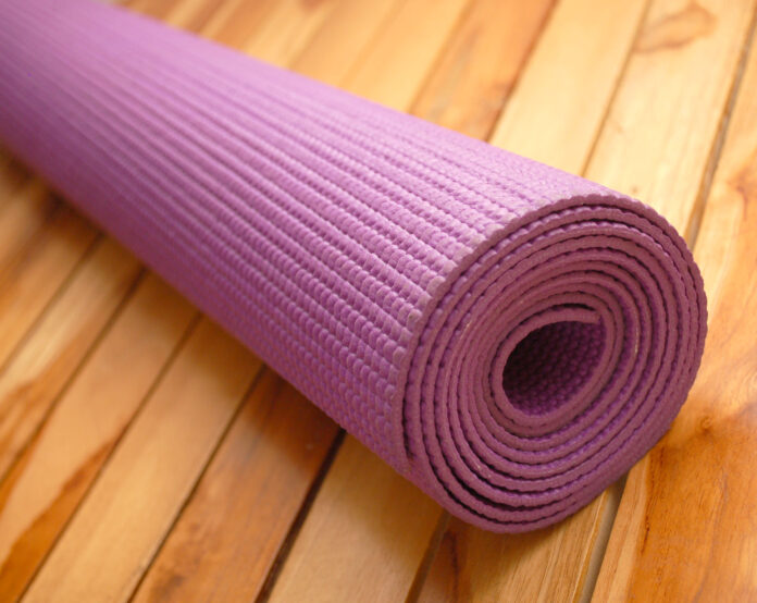 How can I dry my yoga mat fast?