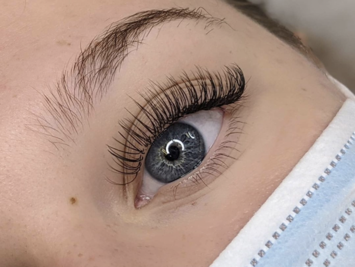 Why do my lash extensions only last a week?